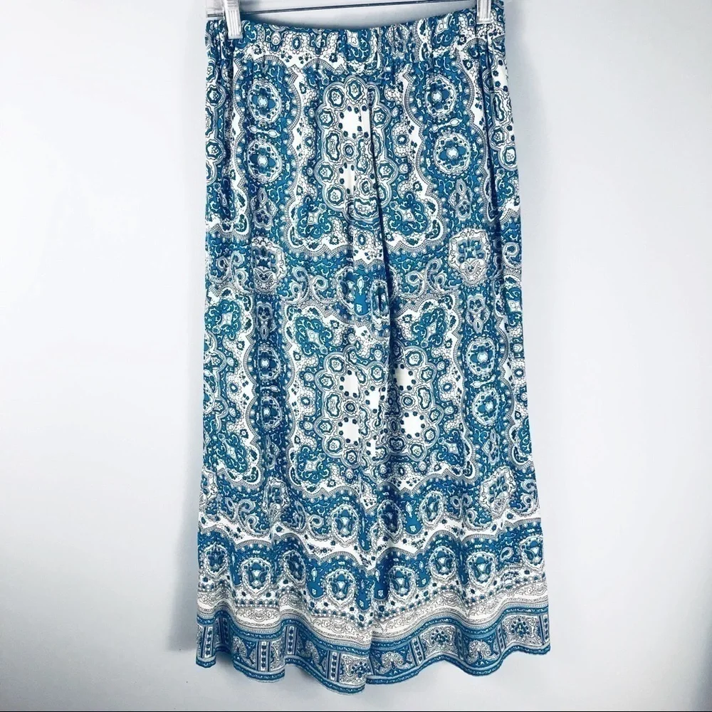 𝅺anthro Feather Bone Blue Talese Cropped Palazzos - Picture 7 of 12